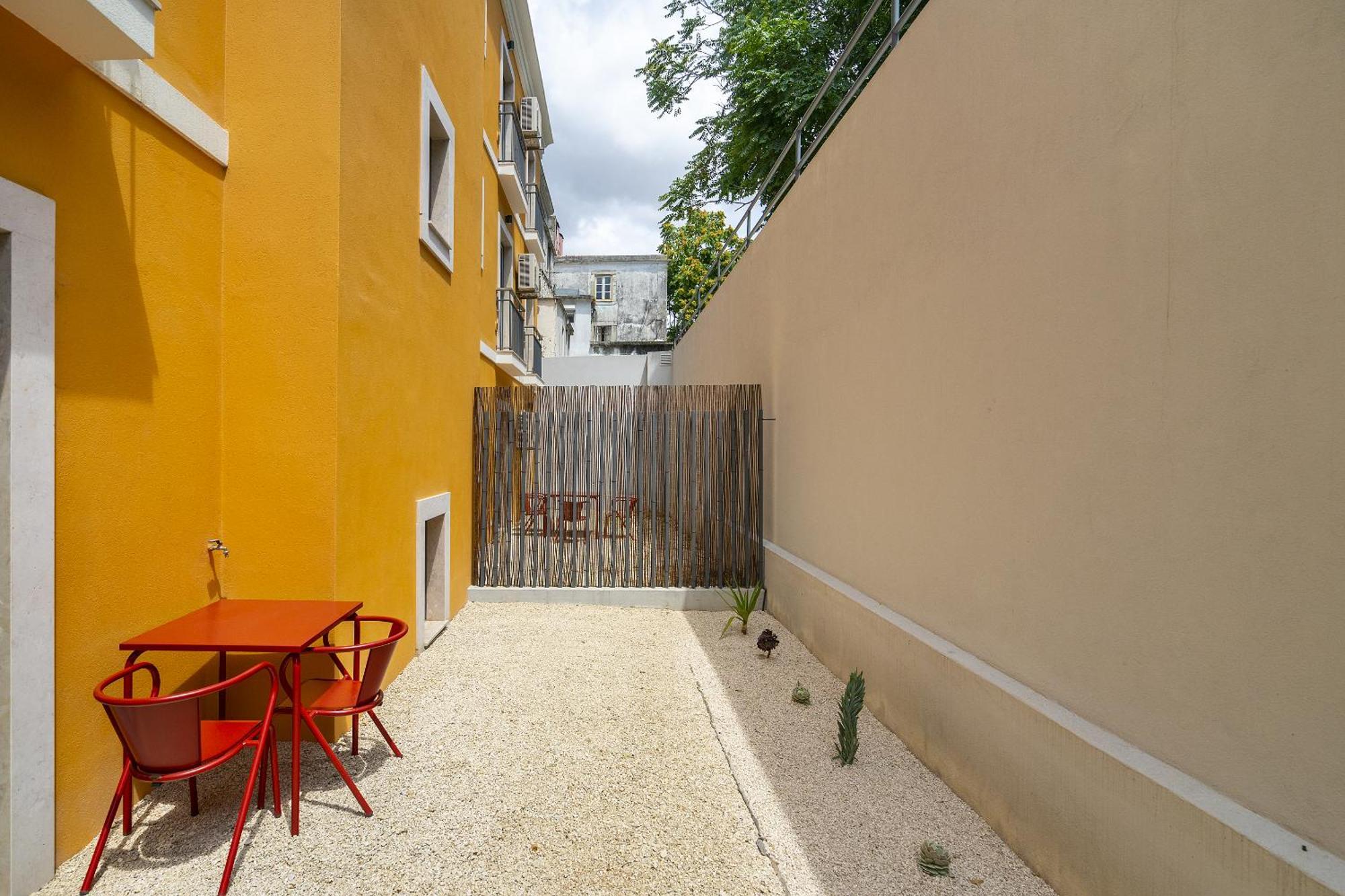 Les Deux Mariettes Apartments & Suites リスボン エクステリア 写真